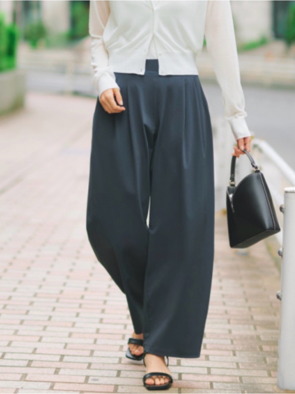 Uniqlo Wide Leg Stretch Palazzo Pants - Navy Blue